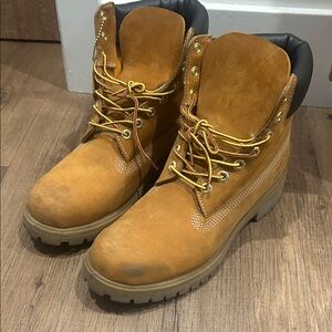 Timberland Classic Brown Boots with Yellow Laces
